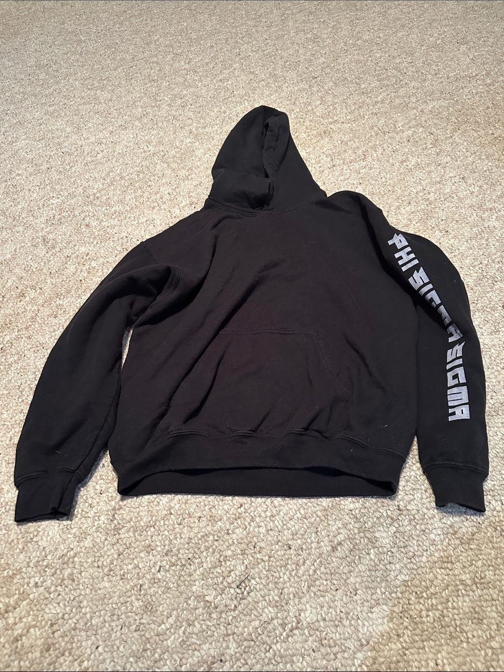 Black Men's Pullover Hoodie with Sleeve Graphic